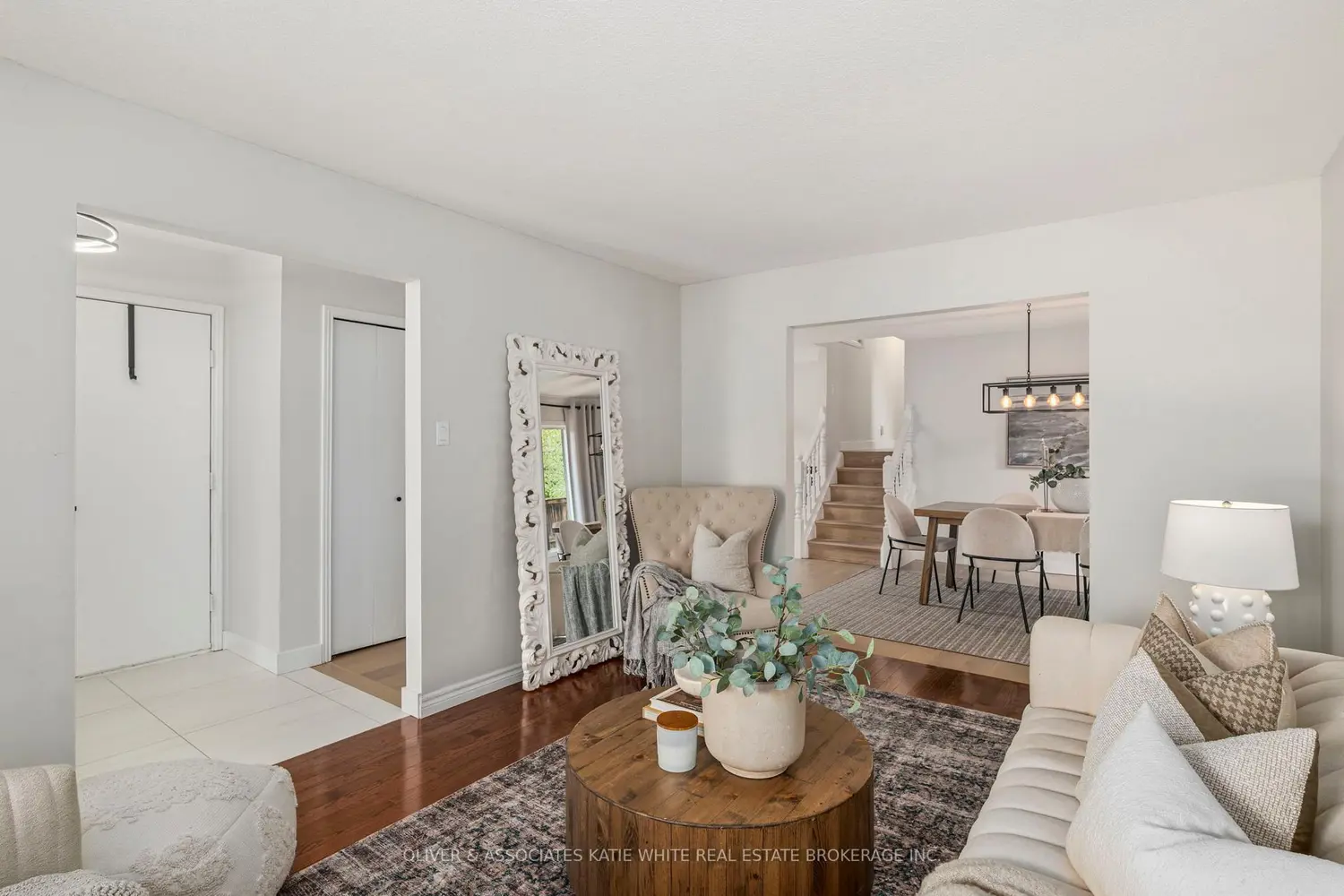 277 Astoria Place