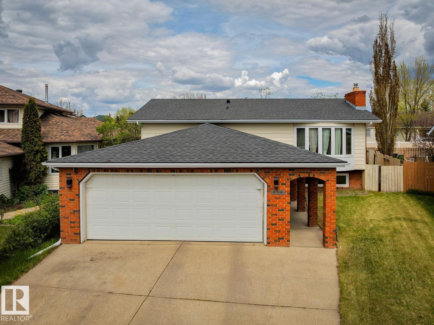 Additional image 3 of 1871 45 Street NW, Edmonton, AB, T6L2S6