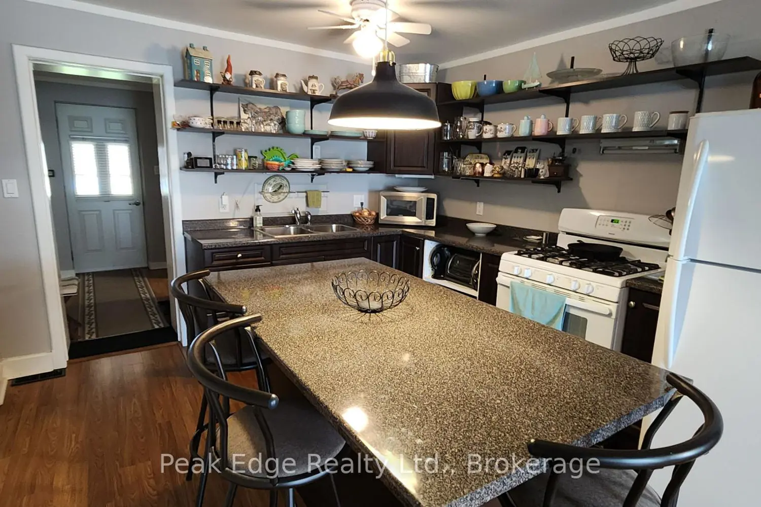 Additional image 3 of 151 Garafraxa Street