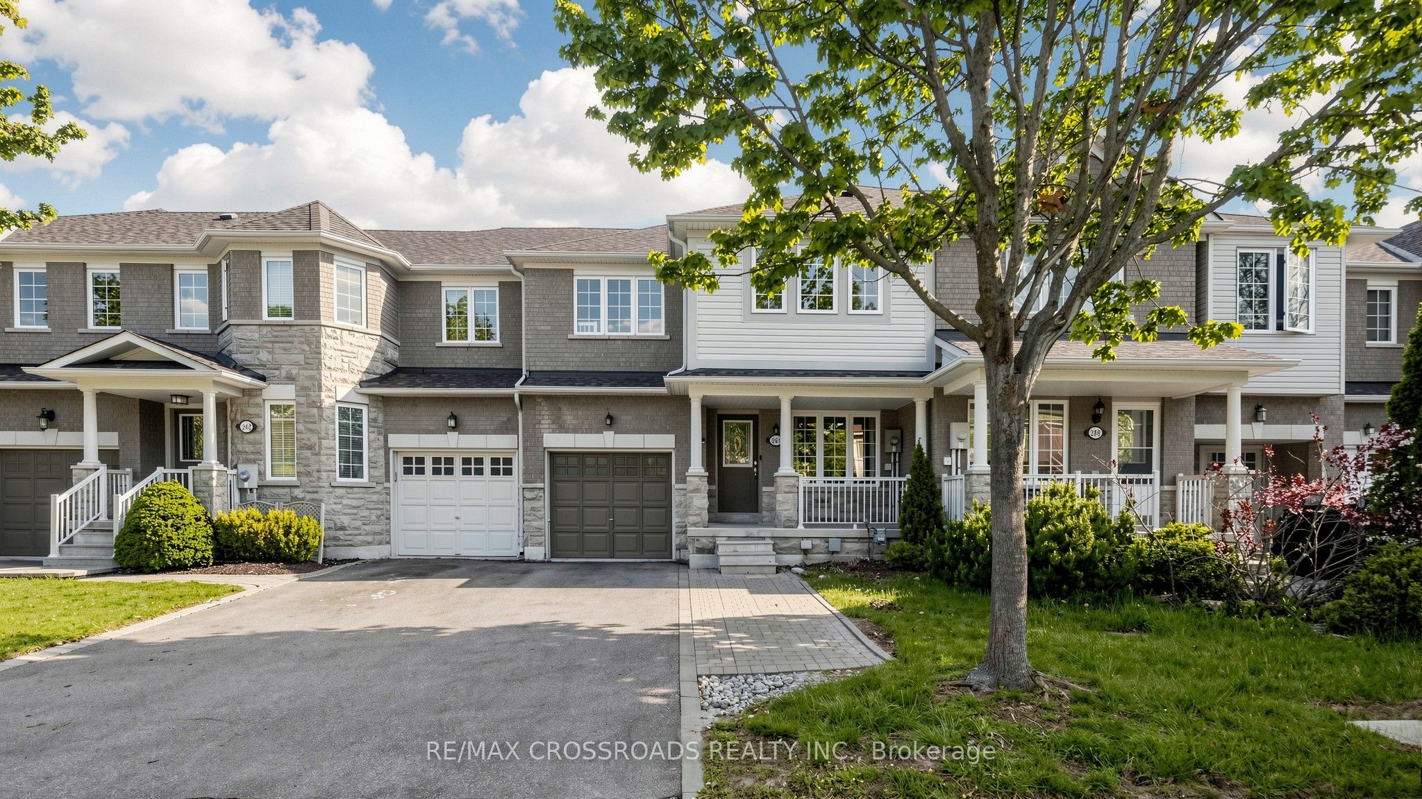 264 Coachwhip Trail, Newmarket, ON, L3X 2Z6