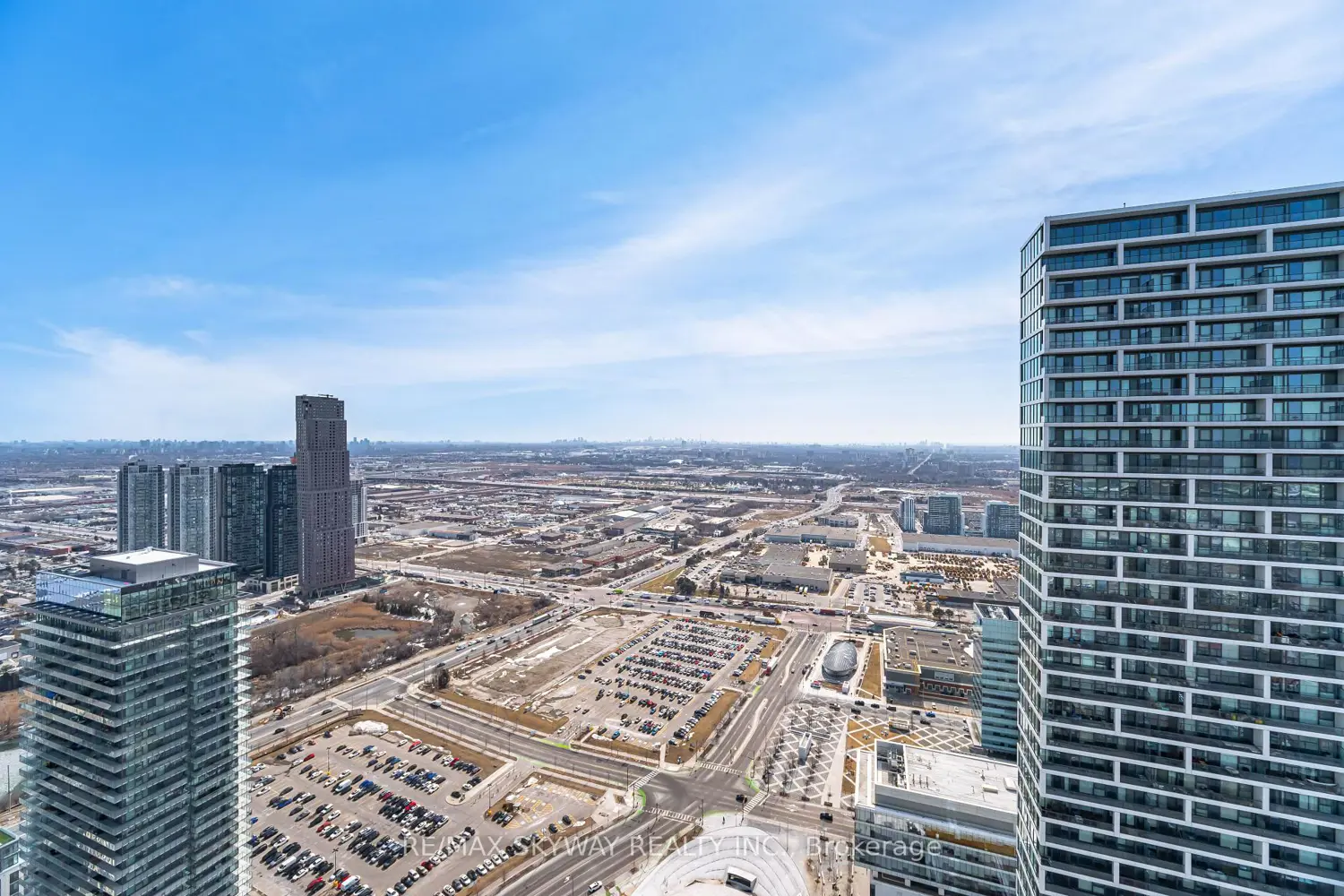 Additional image 12 of 898 Portage Parkway 5605