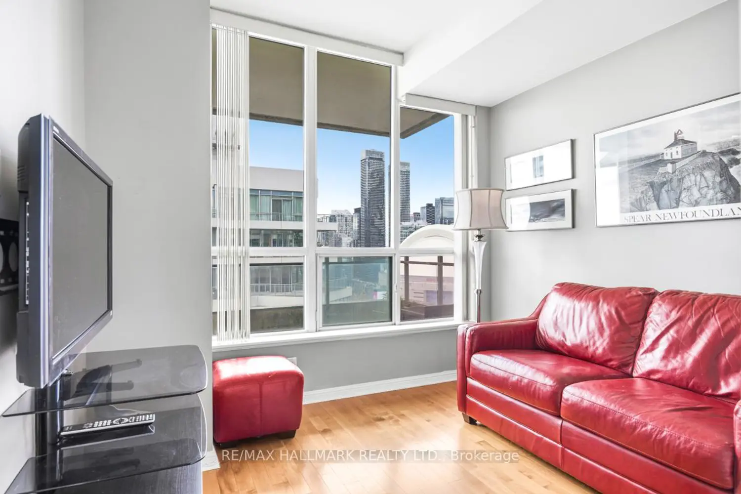 Additional image 7 of 228 Queens Quay 2707
