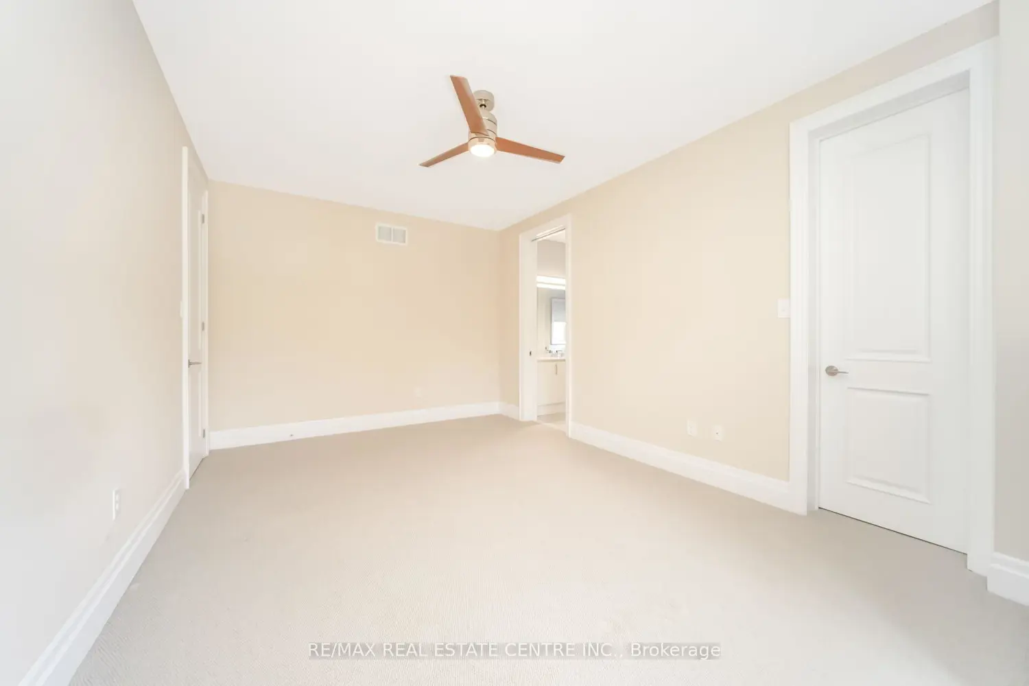Additional image 17 of 14 Canis Street