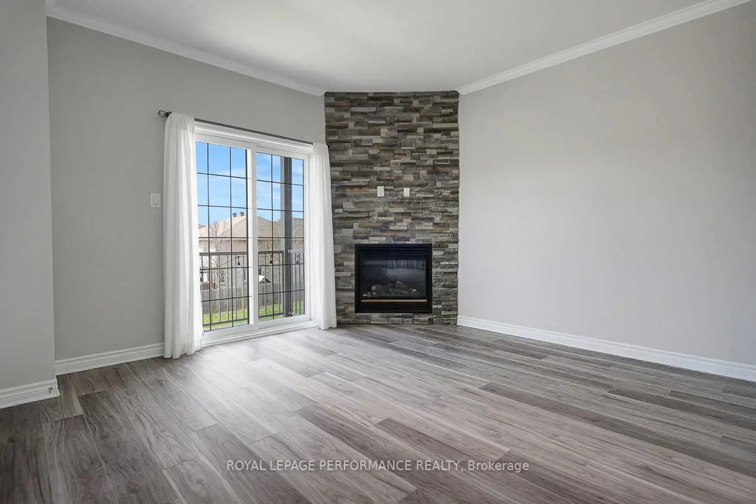 Additional image 4 of 181 Bourdeau Boulevard 3