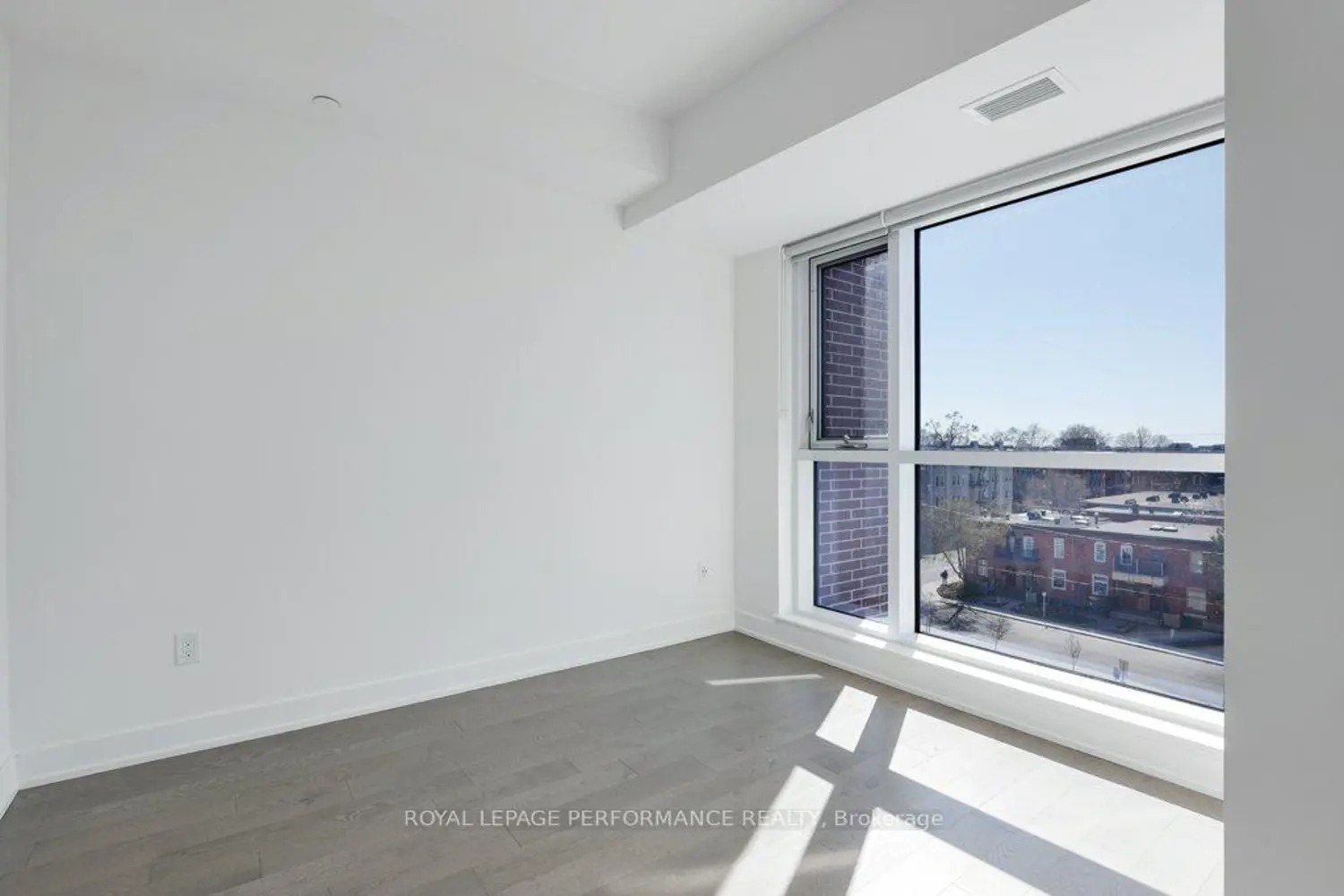 560 Rideau Street 517 photo 3