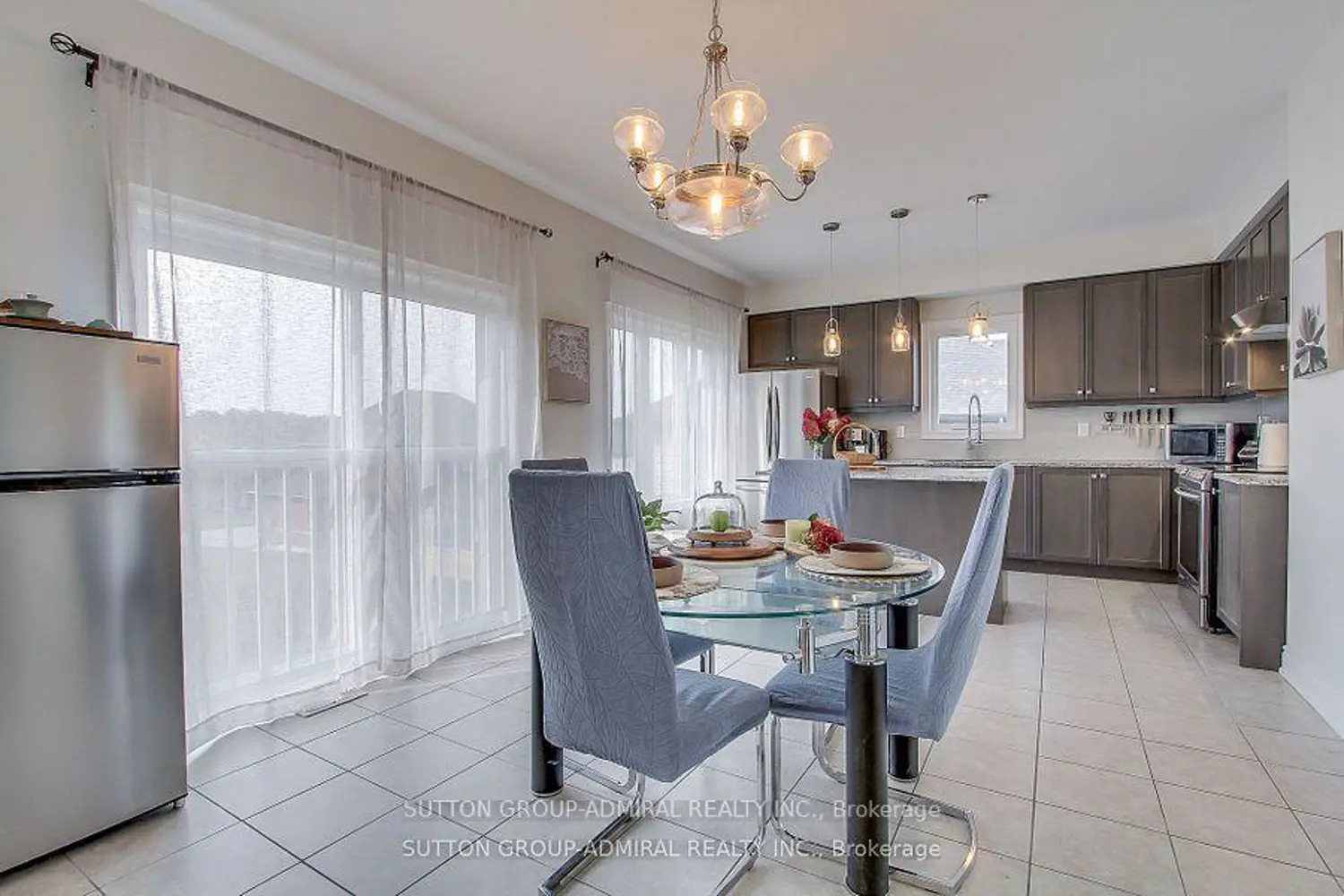26 Oakmont Avenue photo 3