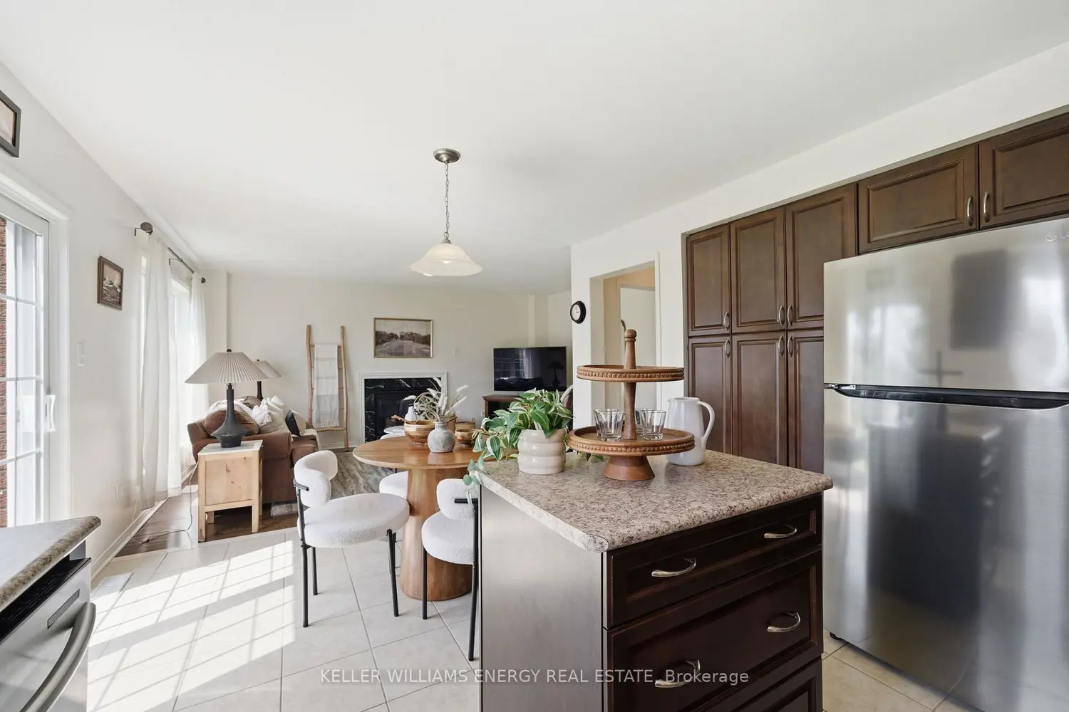 Additional image 4 of 1748 Gower Drive
