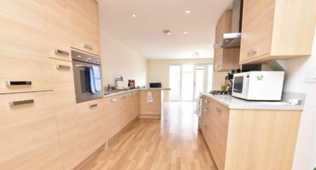 Additional image 3 of 6 bed semi-detached house to rentLong Down Avenue, Bristol BS16
