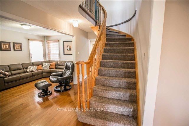 Additional image 3 of 6517 Warbler Lane, Mississauga, ON, L5N 6E1