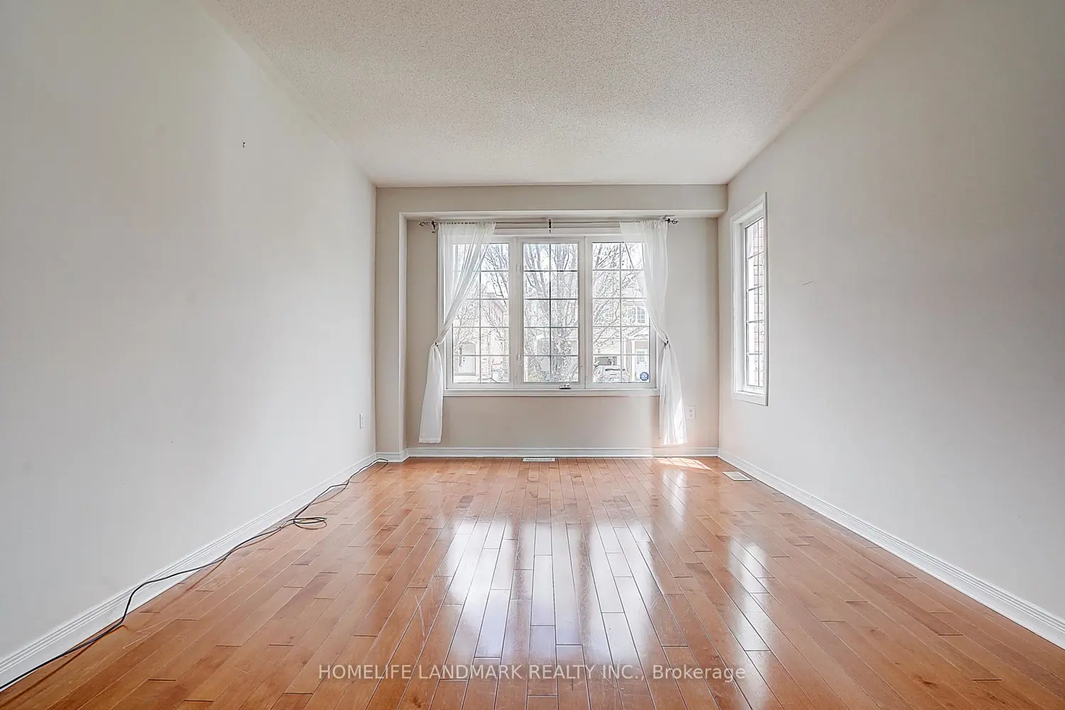 Additional image 4 of 121 Lowther Avenue