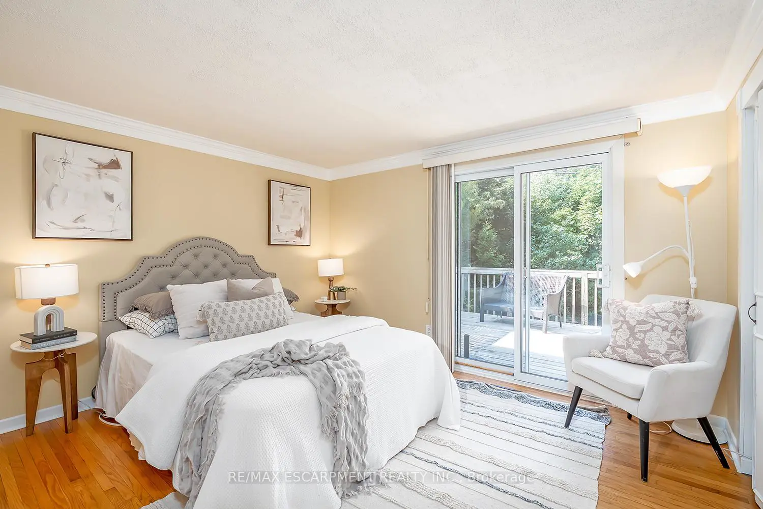 Additional image 7 of 652 Ardleigh Crescent
