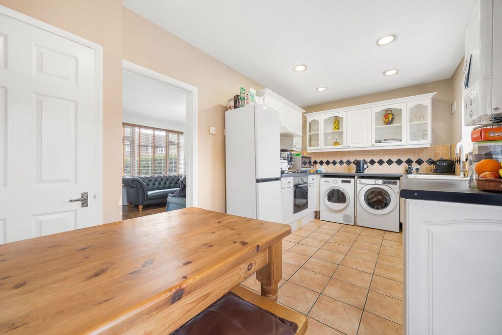 Additional image 2 of 2 bed terraced house for saleLeesons Hill, Orpington BR5