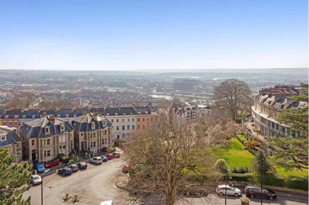 Additional image 17 of 3 bed flat for saleRoyal York Crescent, Clifton, Bristol BS8