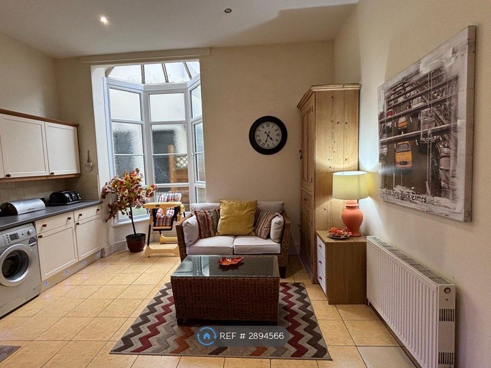 Additional image 10 of 3 bed flat to rentMannamead, Plymouth PL4