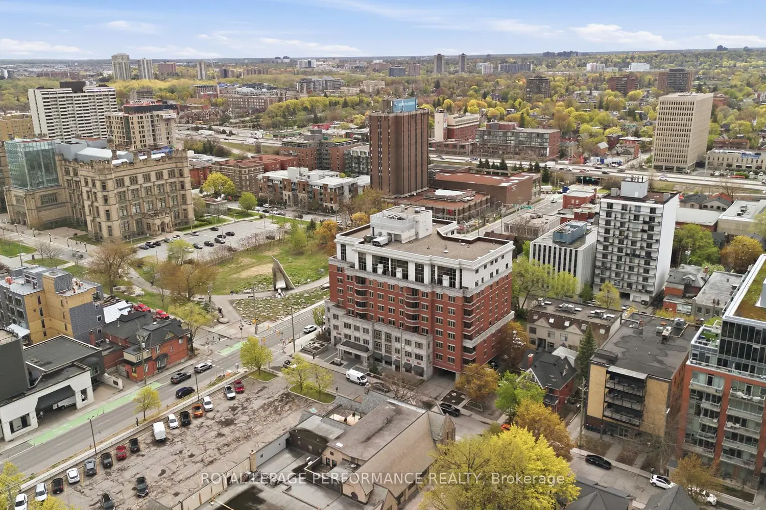 Additional image 2 of 320 Mcleod Street 312