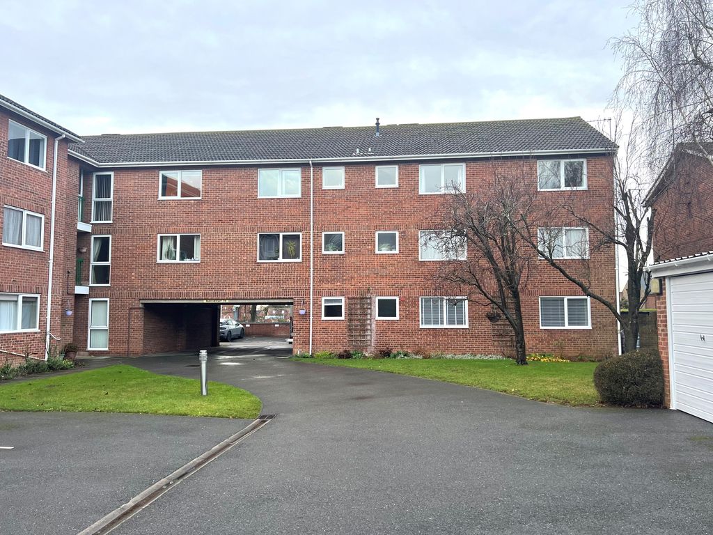 2 bed flat to rentFairlawns, Newmarket CB8