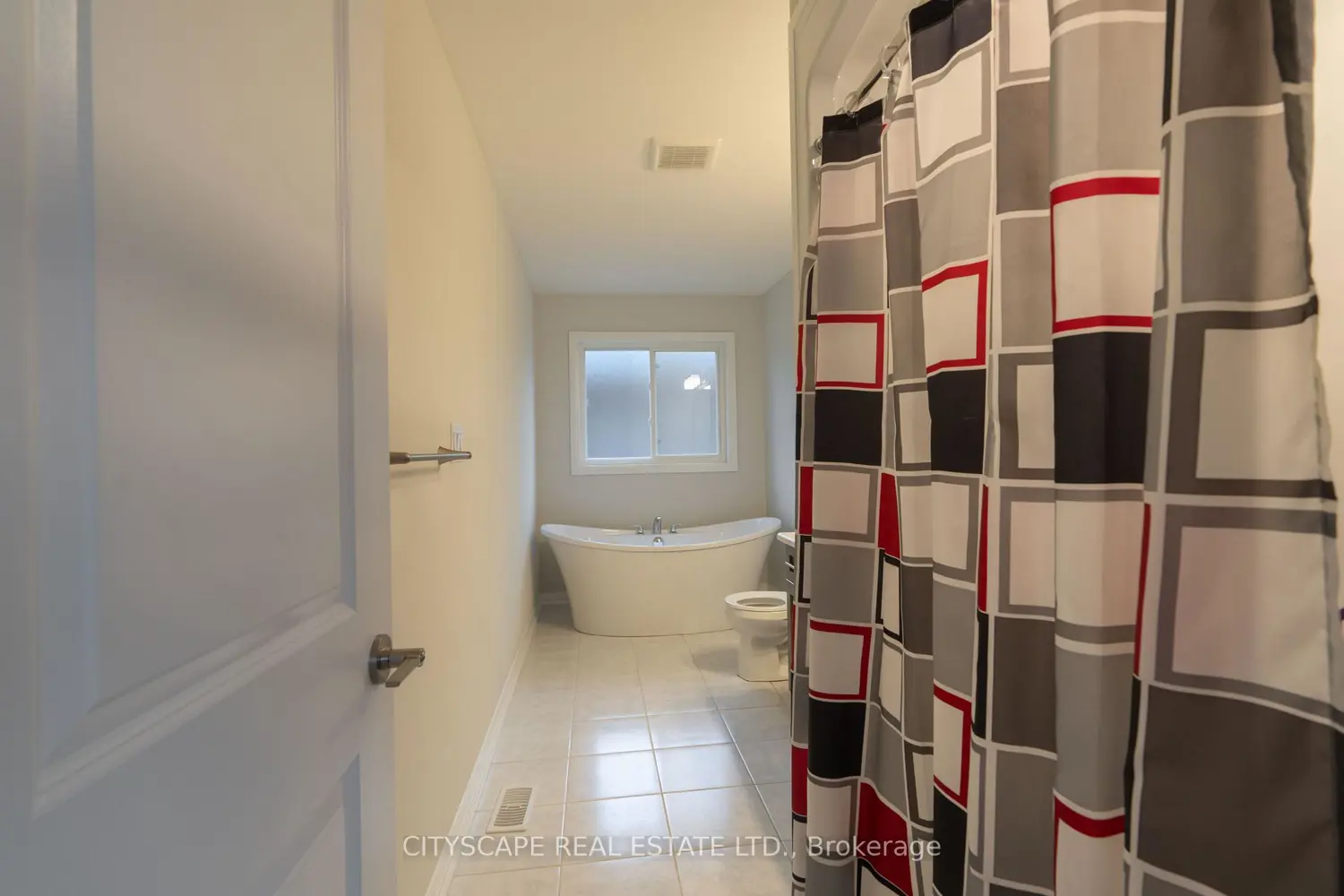 Additional image 17 of 9259 White Oak Avenue