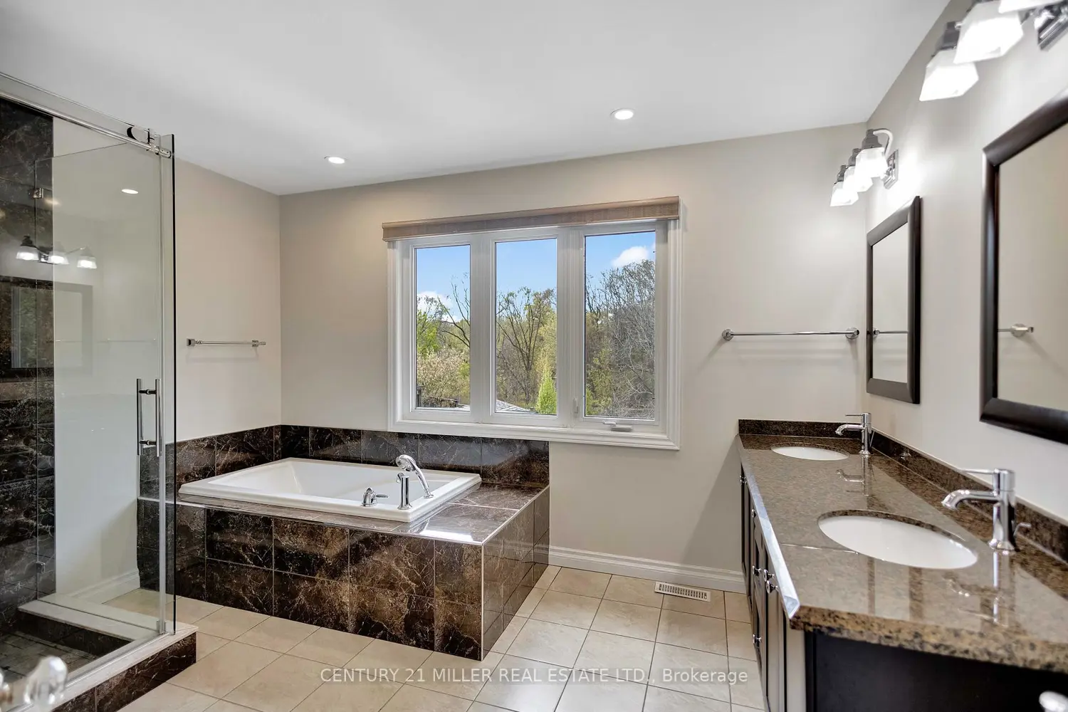 Additional image 12 of 1398 Winterberry Drive