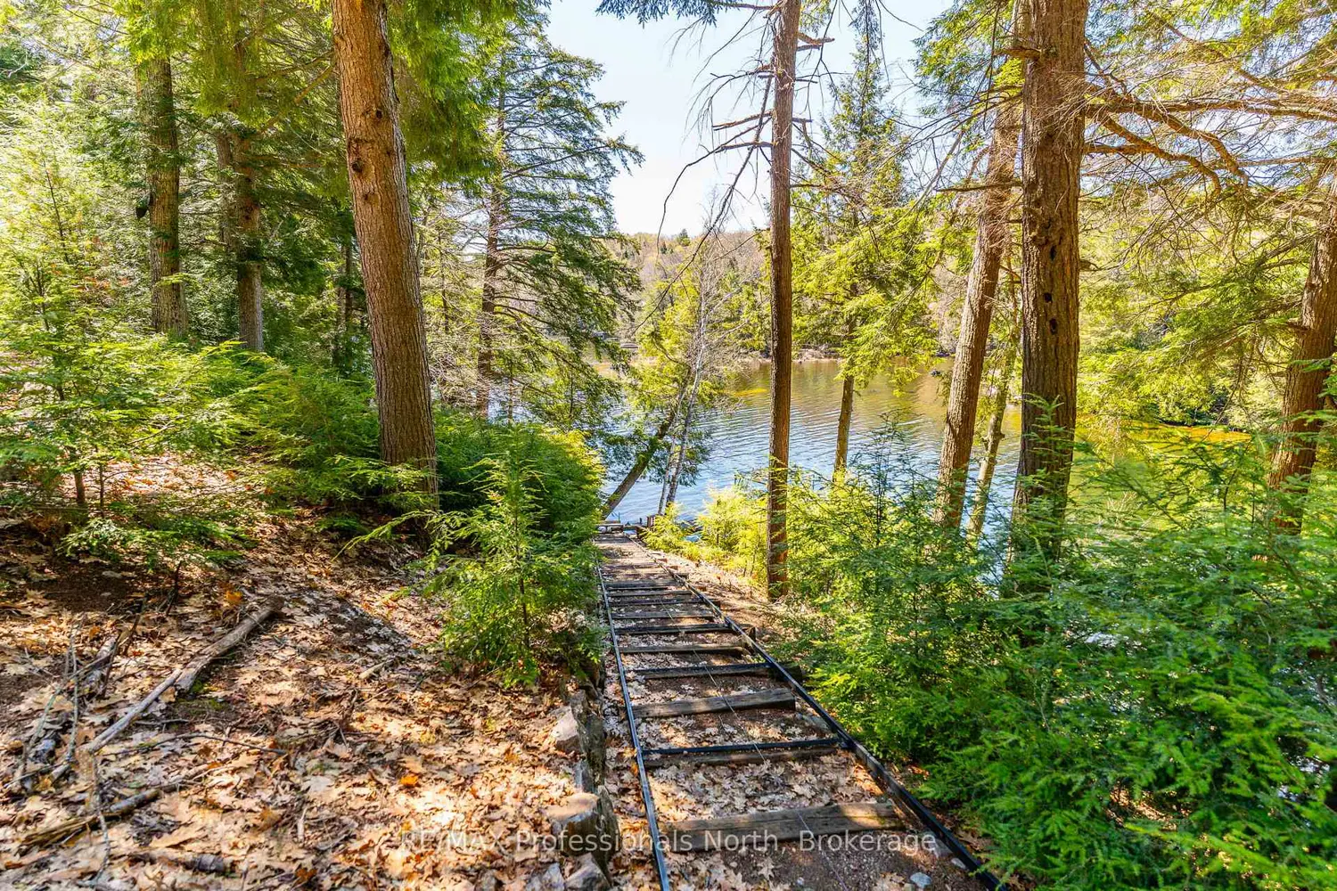 Additional image 3 of 10469 Little Hawk Lake Wao