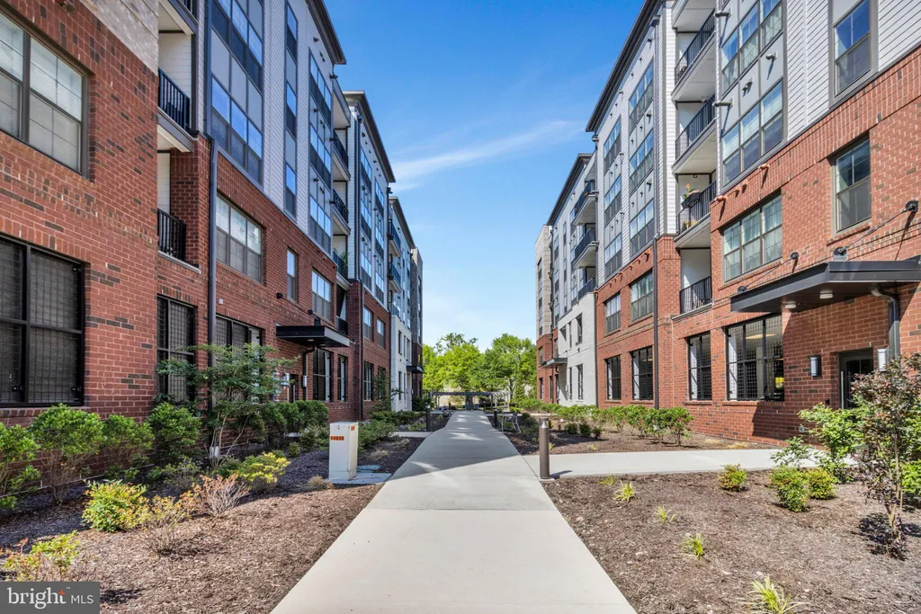 Additional image 31 of 102 Saint Ives Place, Oxon Hill, MD 20745