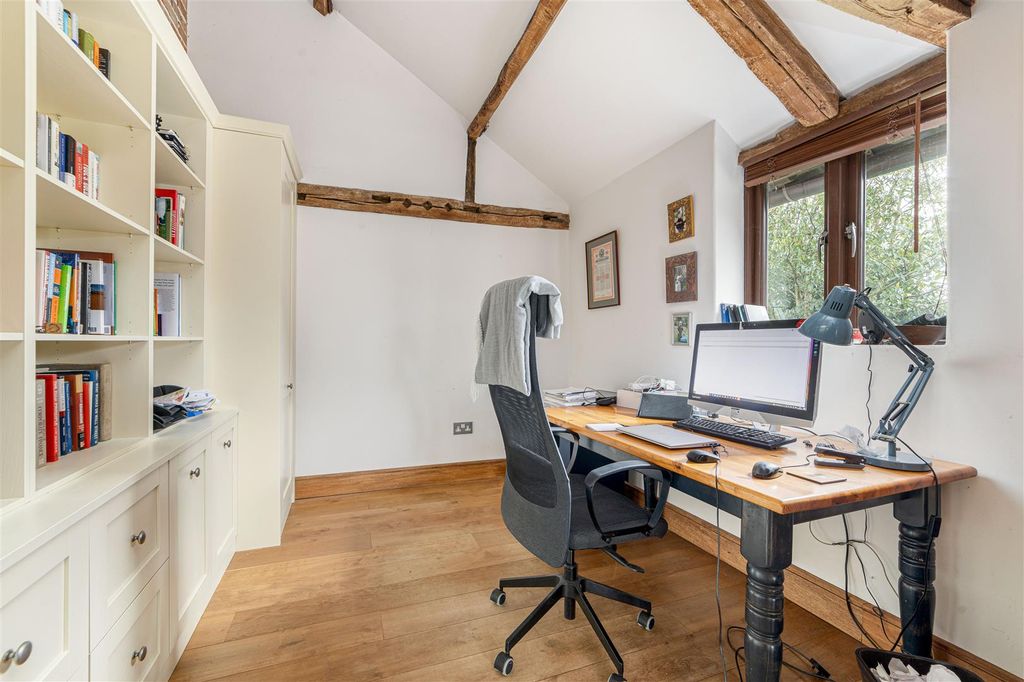 Additional image 14 of 5 bed barn conversion to rentHall Road, Welborne, Dereham NR20