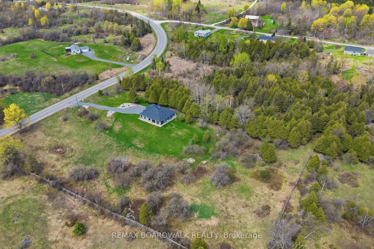 Additional image 13 of 456 Pine Grove