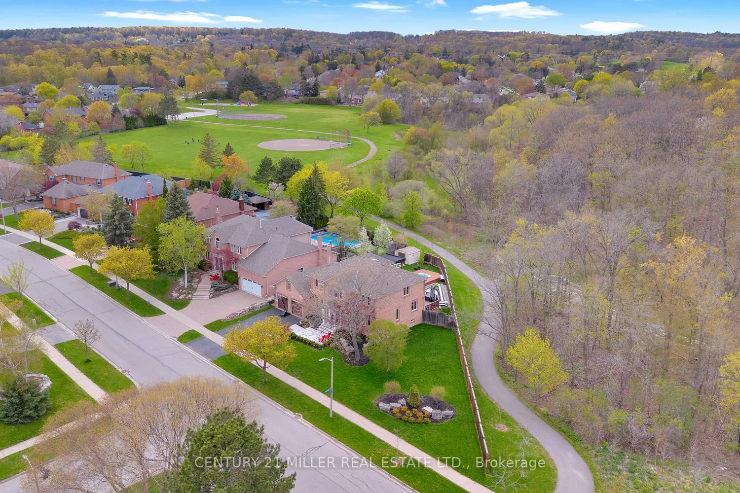 Additional image 20 of 1398 Winterberry Drive