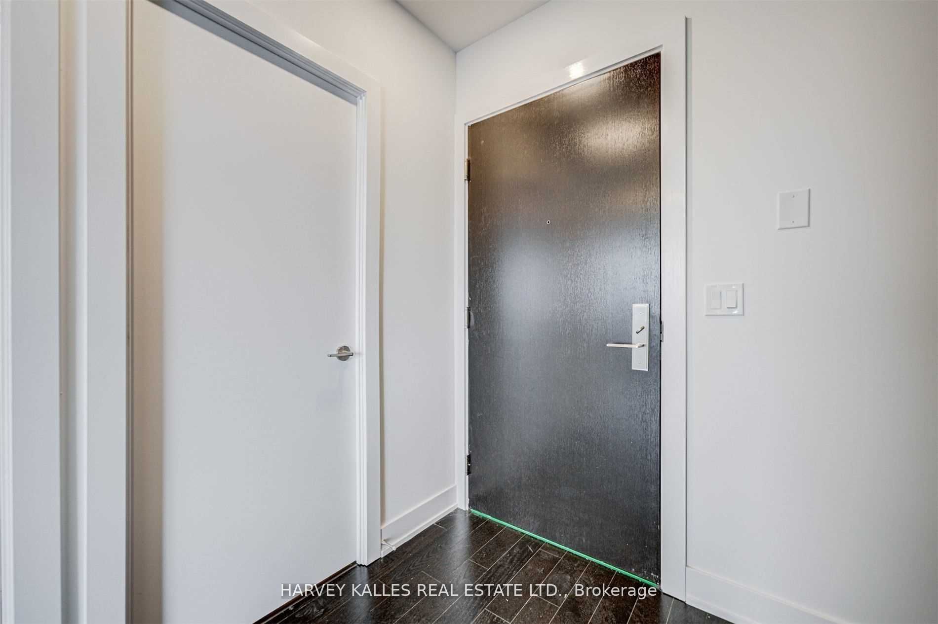 Additional image 4 of 2305-181 Bedford Road, Toronto, ON, M5R 0C2
