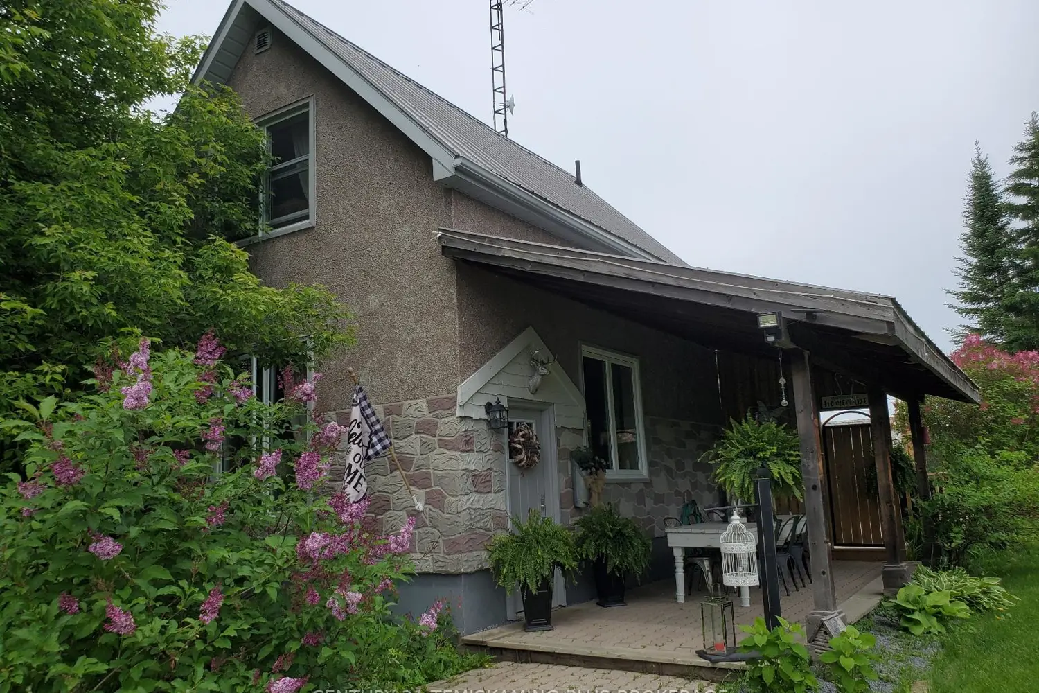 864153 Uno Park Road
