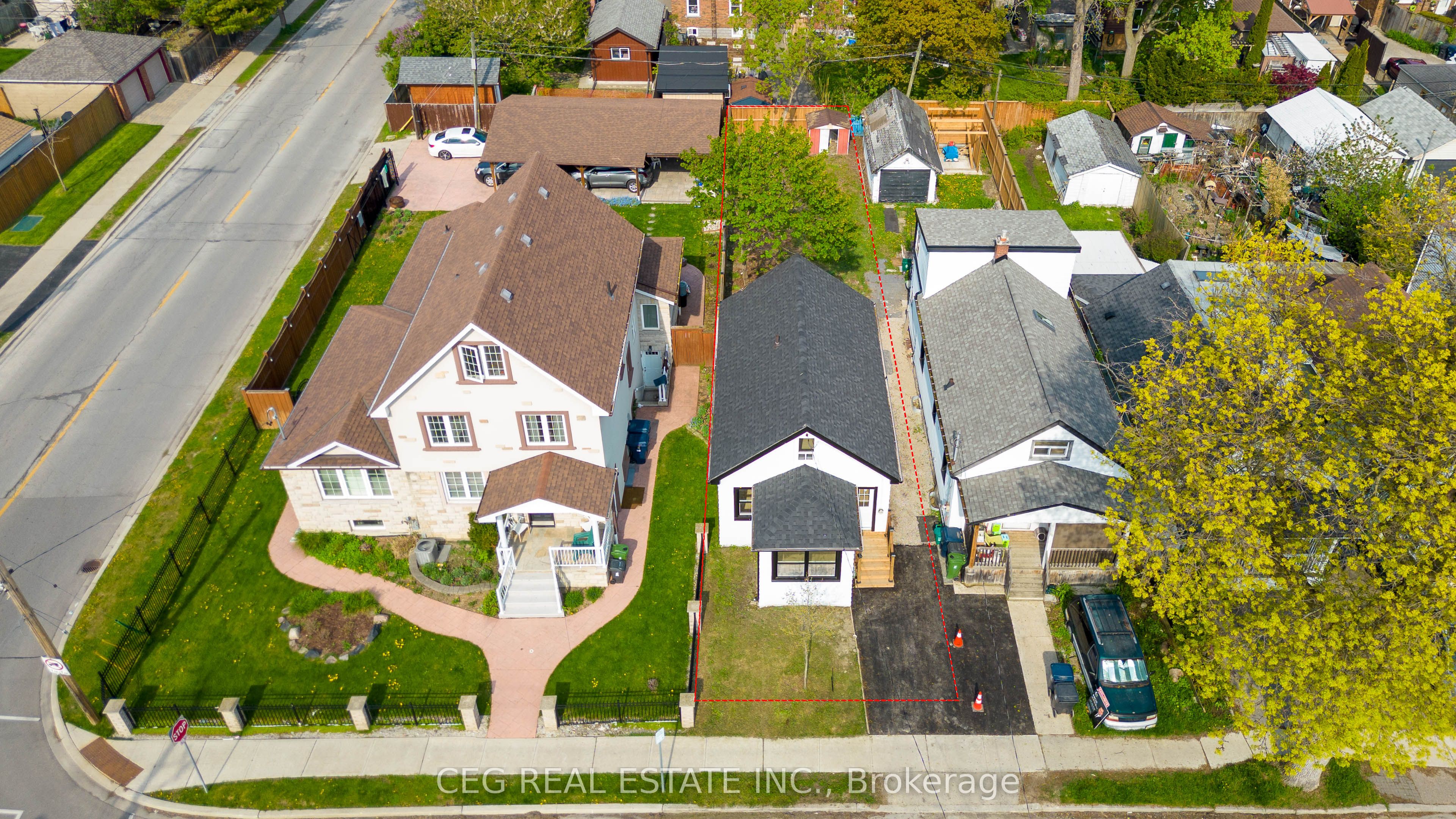 Additional image 2 of 53 Twenty Fourth Street N, Toronto, ON, M8V 3N3