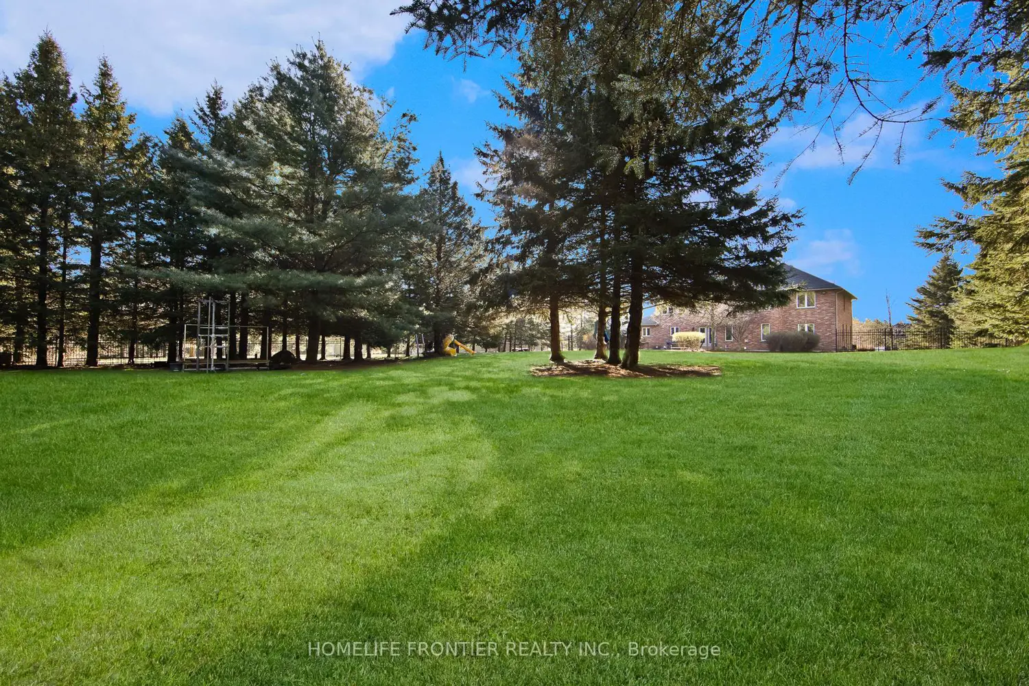 Additional image 3 of 17 Bridle Path
