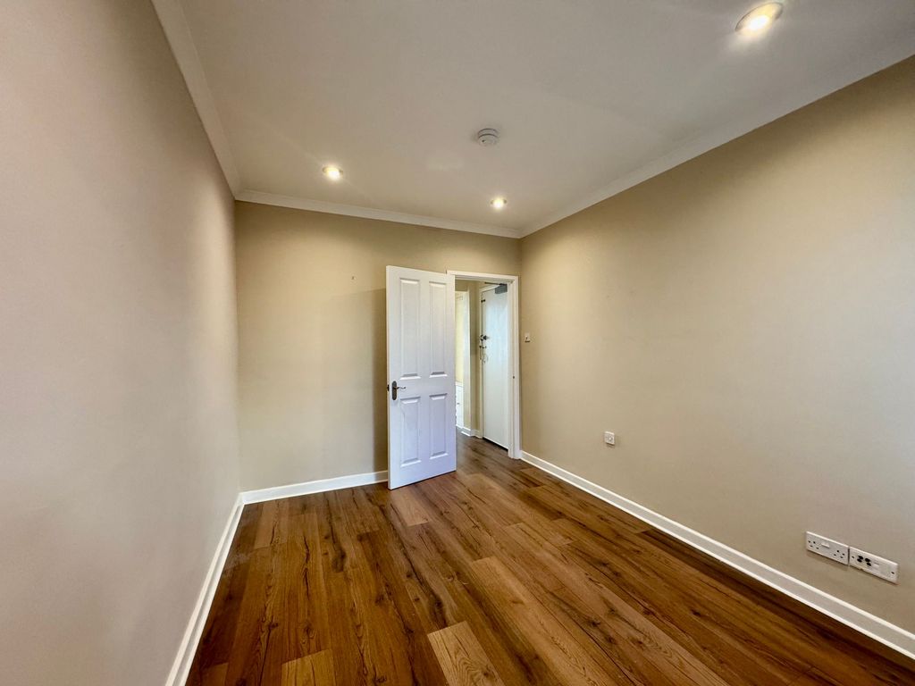Additional image 4 of 1 bed flat to rent66 Great Union Road, St Helier JE2