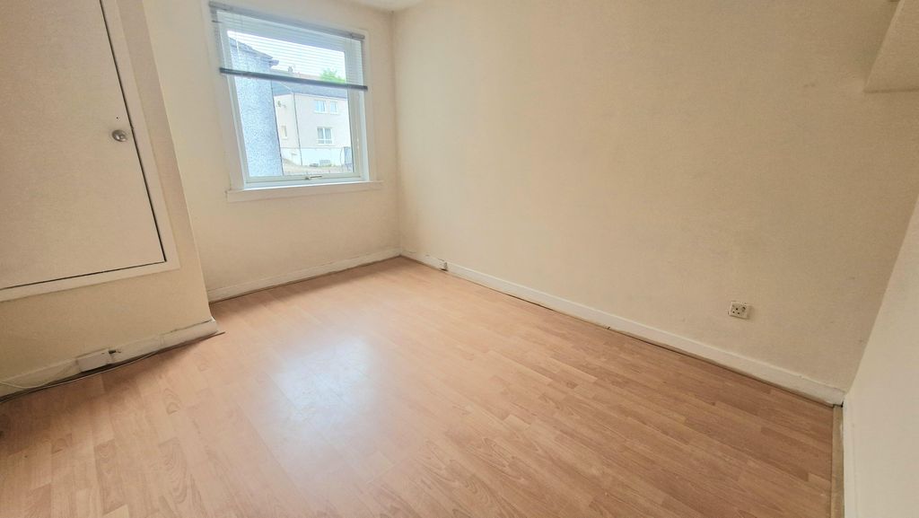 Additional image 7 of 3 bed terraced house to rentLochridge Place, Denny FK6