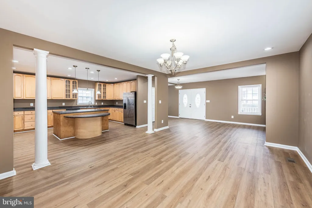 Additional image 7 of 4021 Barrington Road, Baltimore, MD 21207