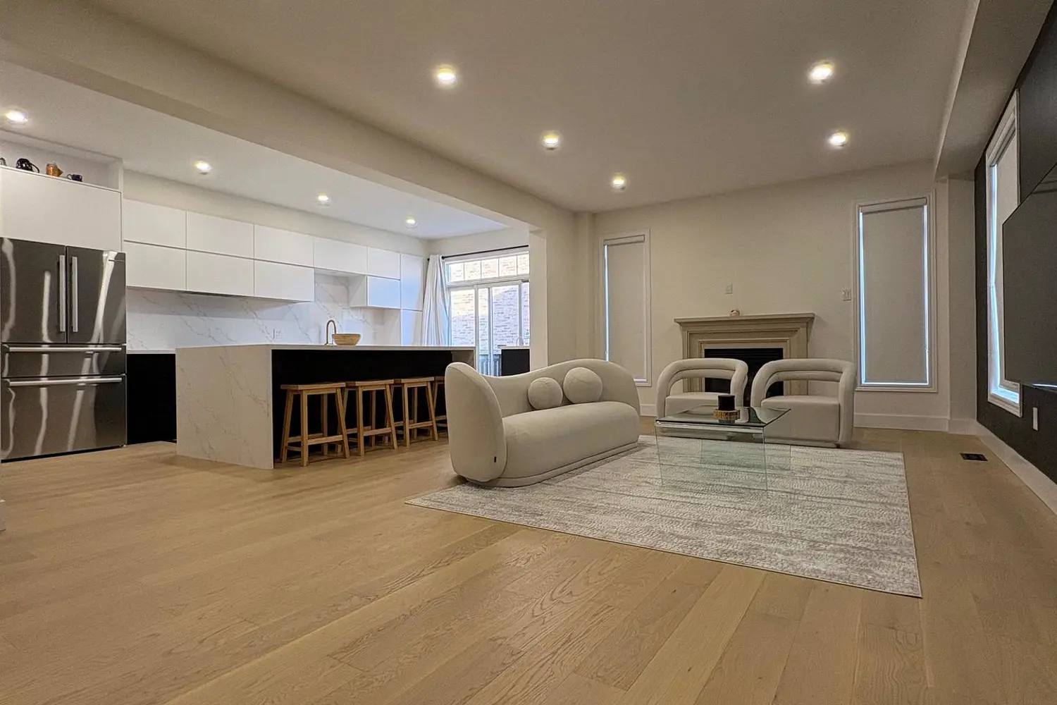 Additional image 4 of 197 Harbord Street