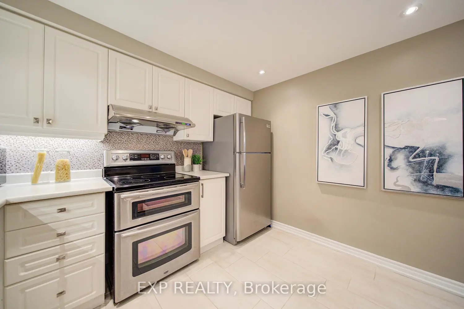 Additional image 7 of 1881 Mcnicoll Avenue 619