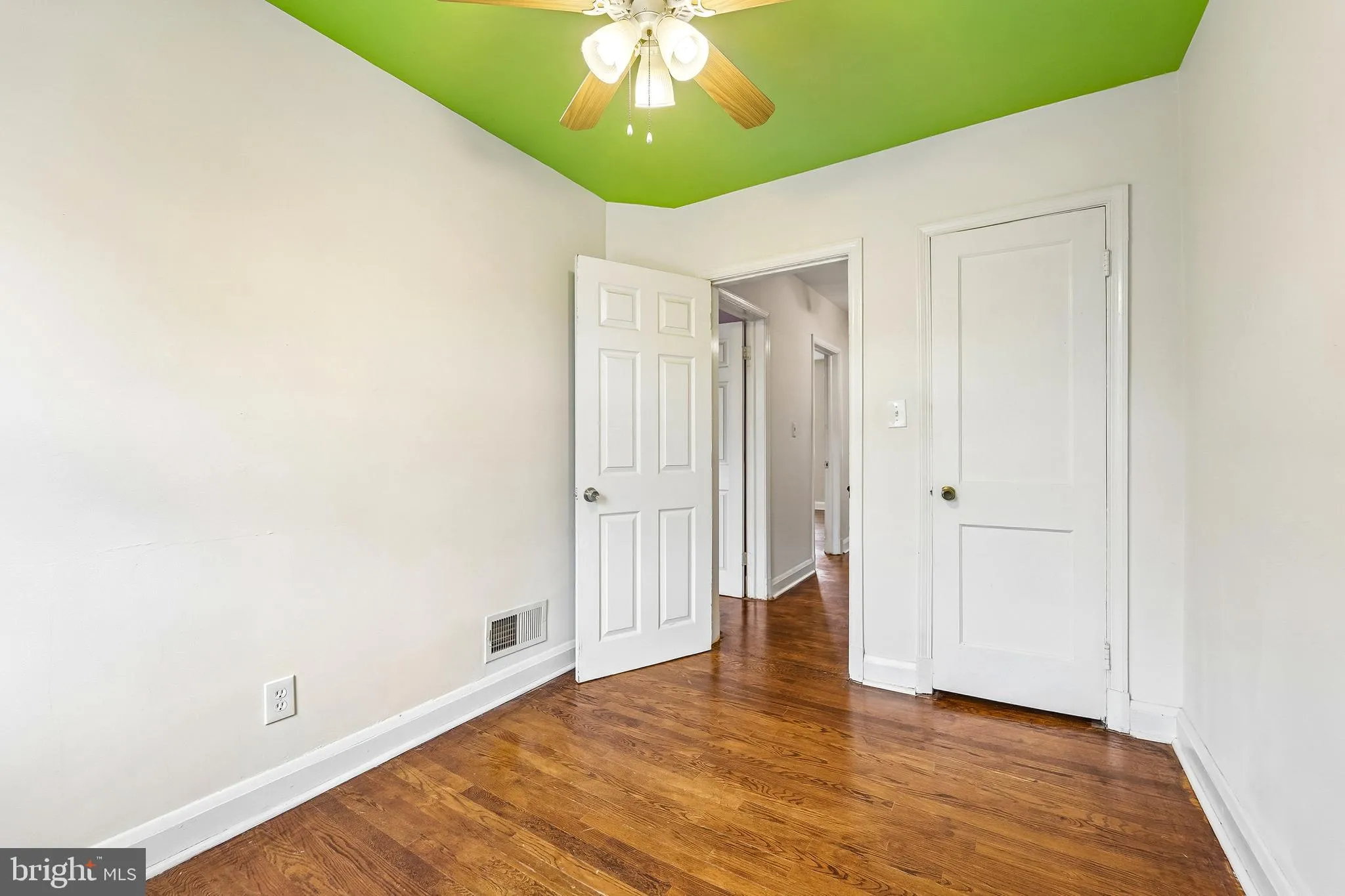 Additional image 53 of 5512 Medwick Garth N, Baltimore, MD 21228