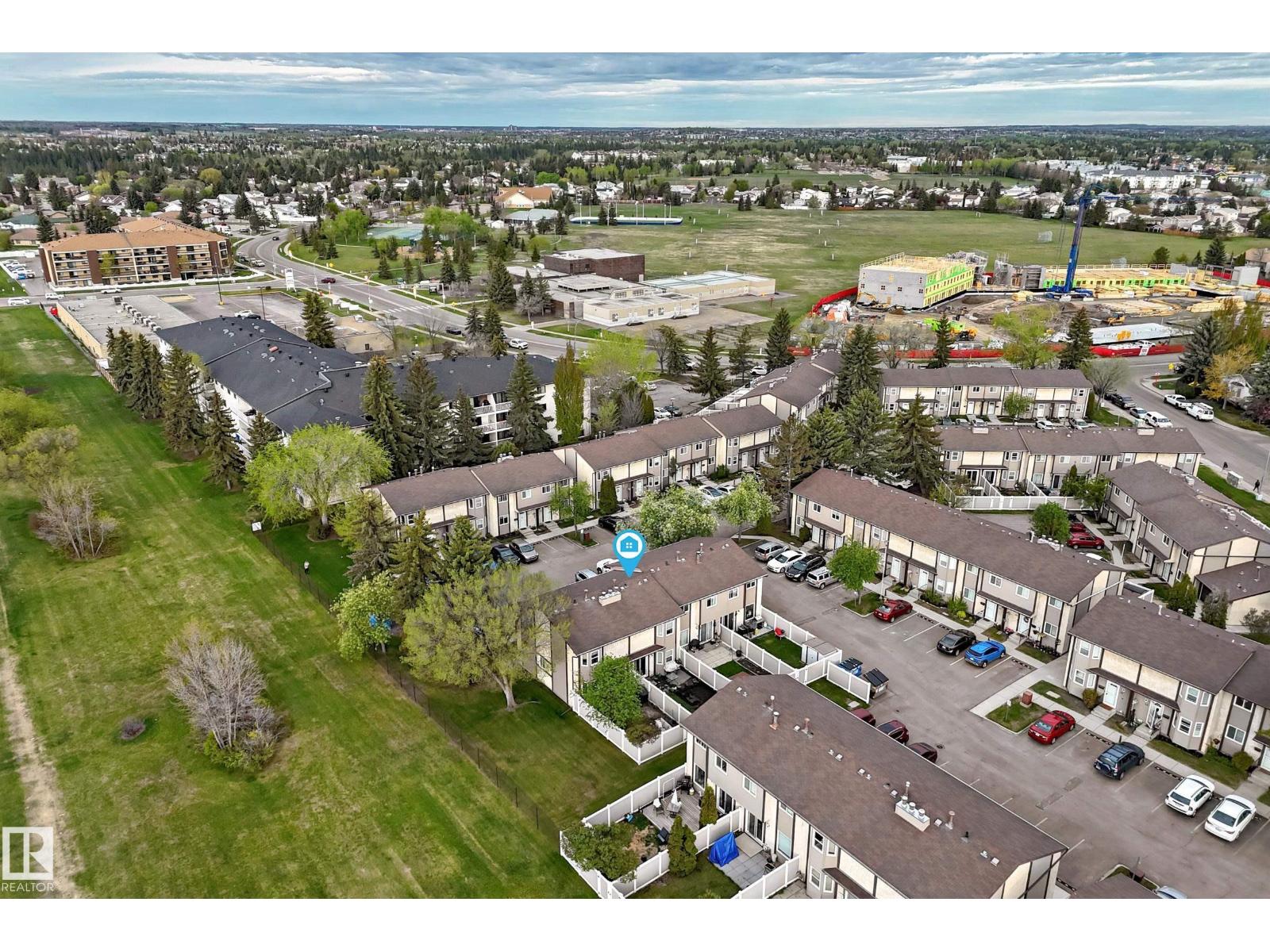 Additional image 4 of 18-10453 20 Avenue NW, Edmonton, AB, T6J5A1