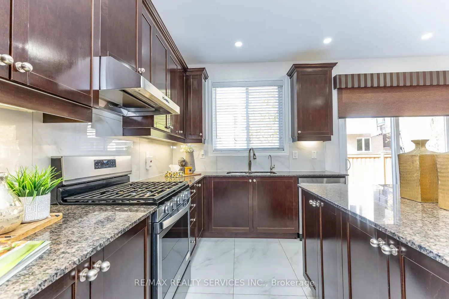 Additional image 11 of 22 Berryfield Way