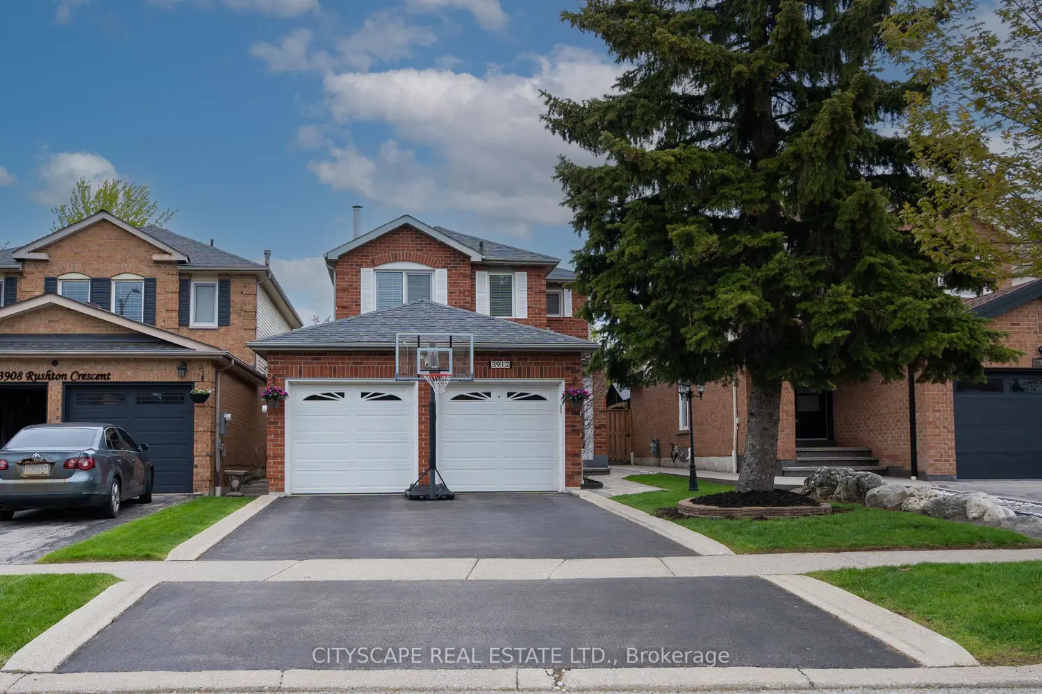 Additional image 5 of 3912 Rushton Crescent
