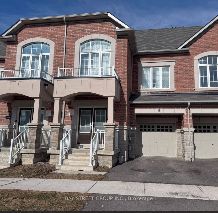 100 Ness Drive, Richmond Hill, ON, L4S 0K9