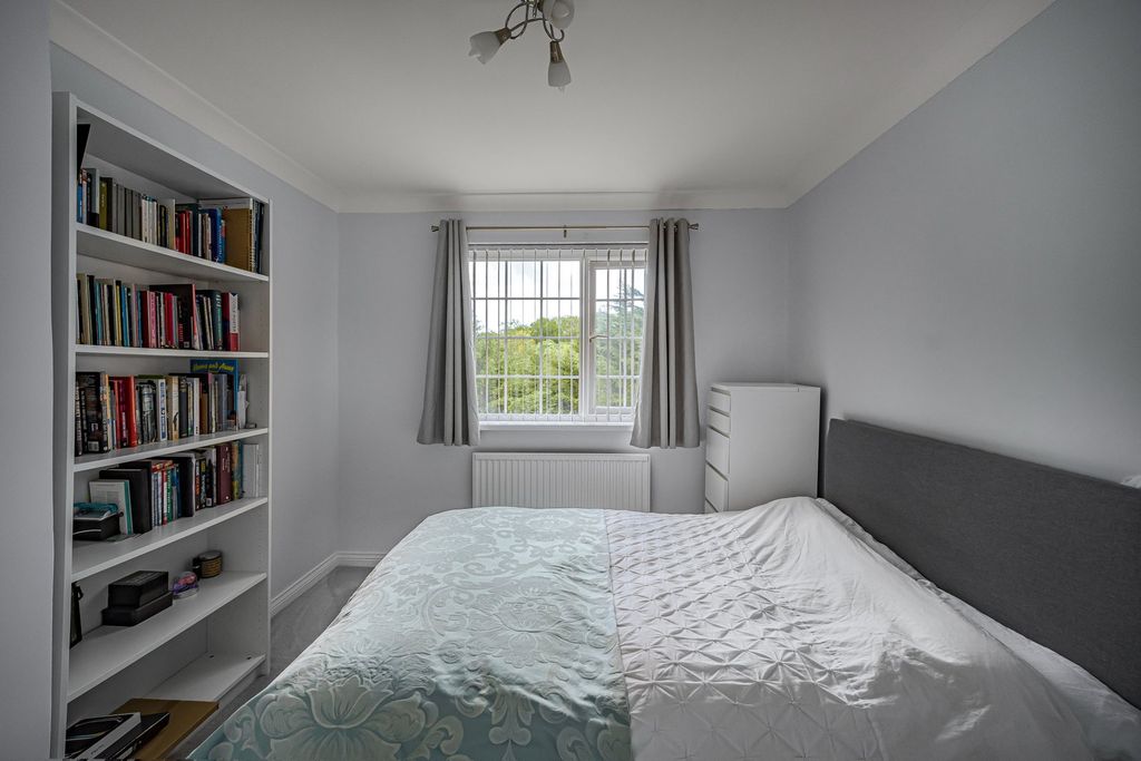 Additional image 13 of 2 bed flat for saleParkfields Road, Bridgend CF31