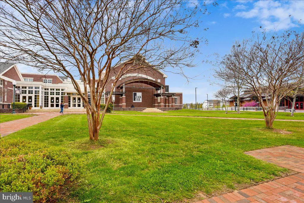Additional image 72 of 32 Amarillo Court Unit 121, Germantown, MD 20874