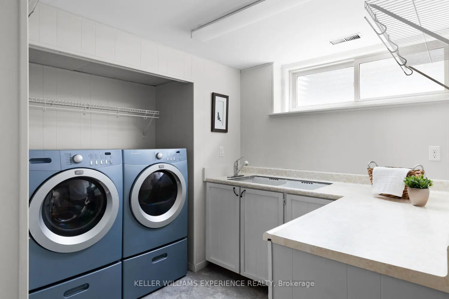 Additional image 14 of 27 Ottaway Avenue