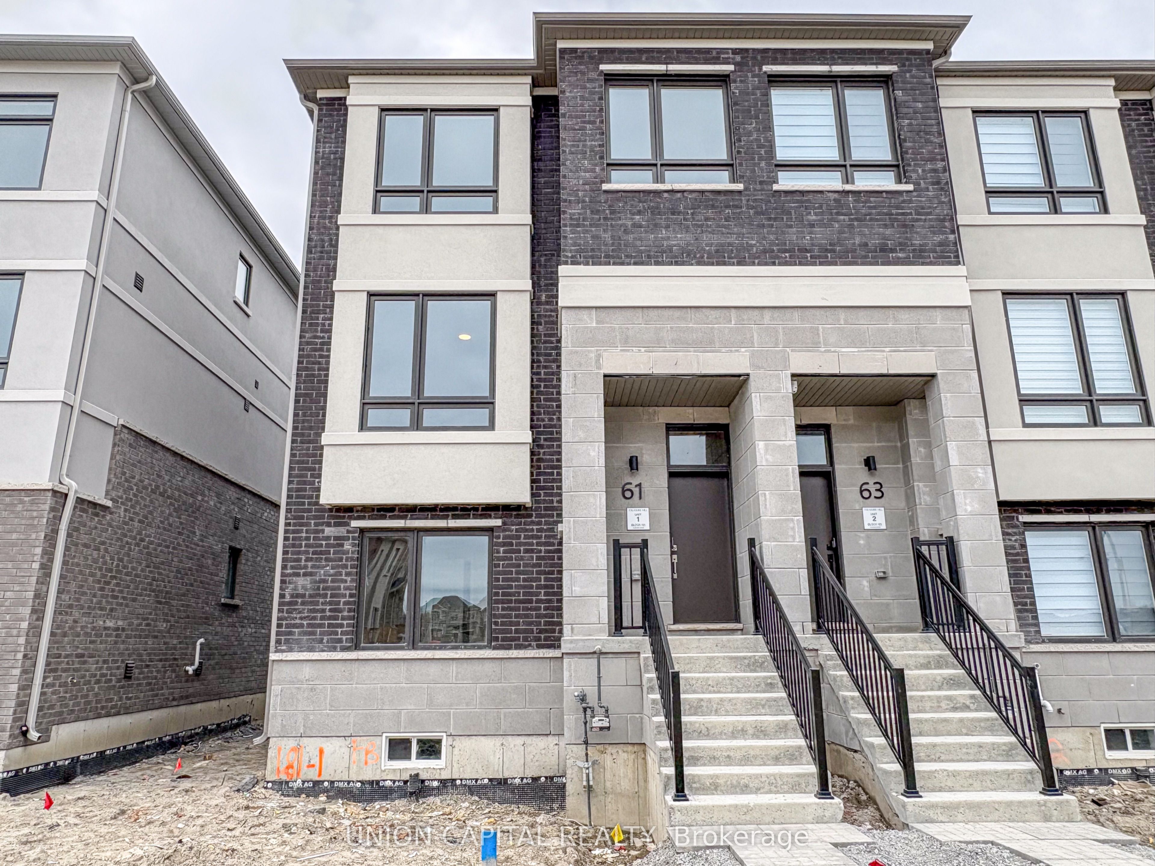 61 Helmkay Avenue, Richmond Hill, ON, L4E 1P3
