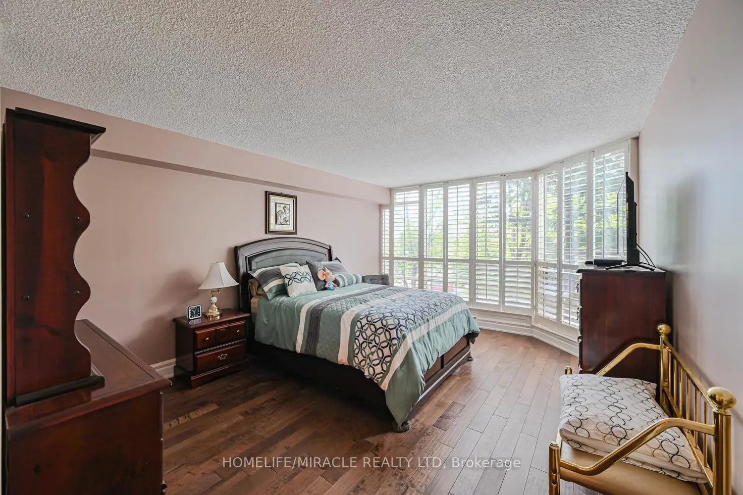 Additional image 19 of 45 Kingsbridge Garden Circle 208
