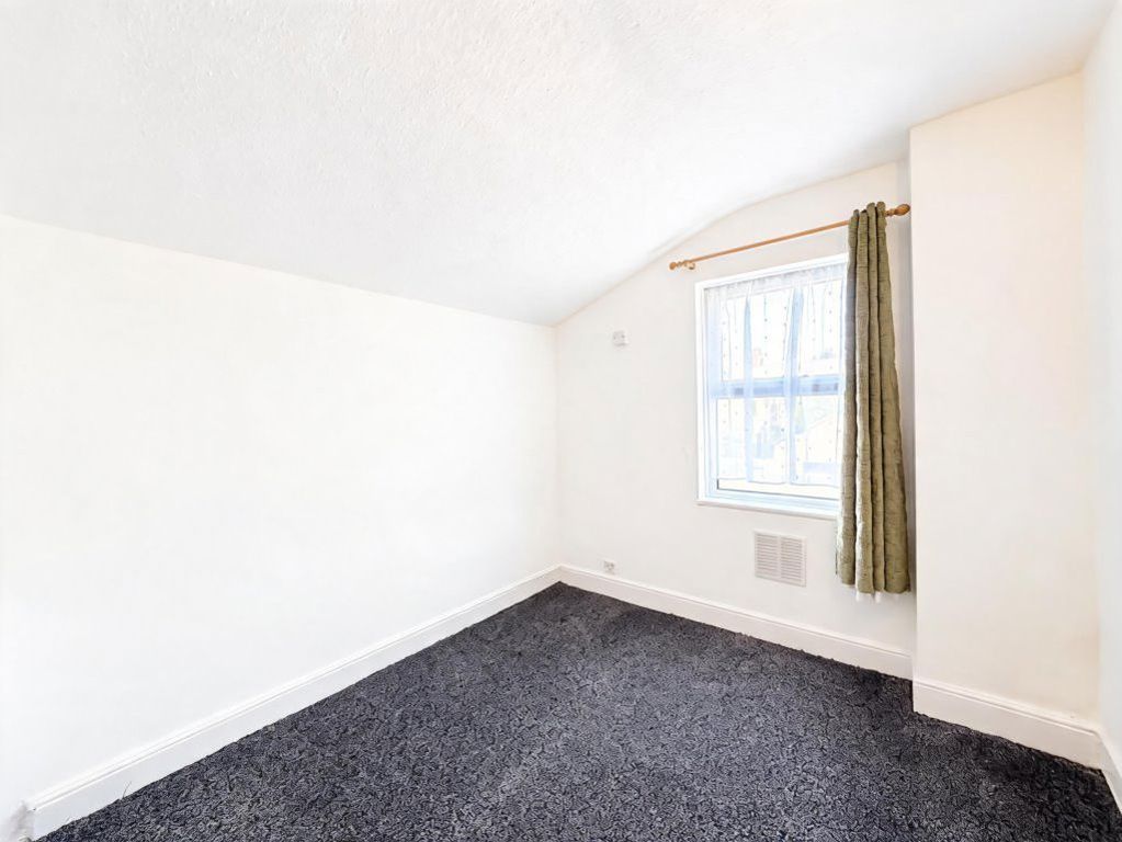 Additional image 4 of 6 bed semi-detached house to rentPercival Street, Peterborough PE3