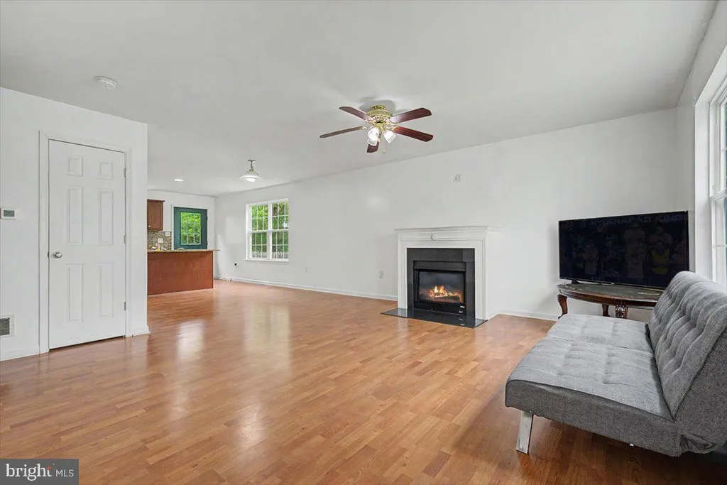 Additional image 3 of 19 Arbutus Avenue, Historic New Castle, DE 19720
