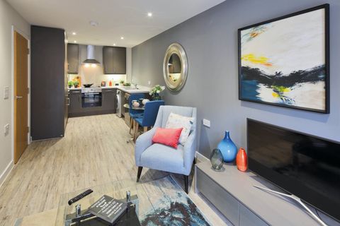 Bernard Street, Ocean Village SO14