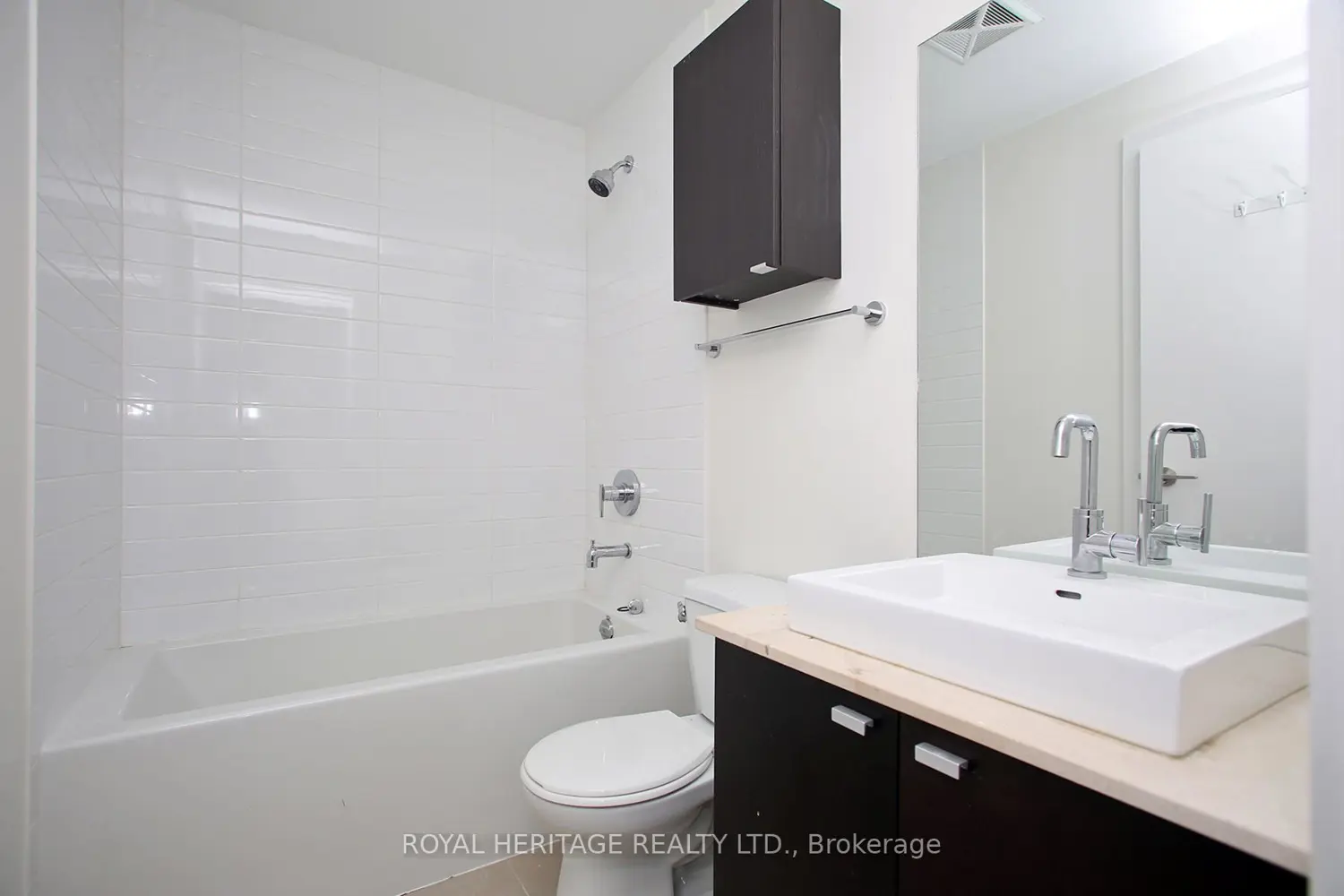 Additional image 15 of 105 Queensway Avenue 1216